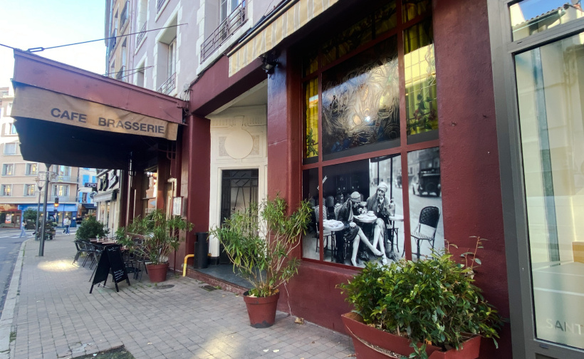 Dessin et photo se mêlent aujourd'hui au Majestic