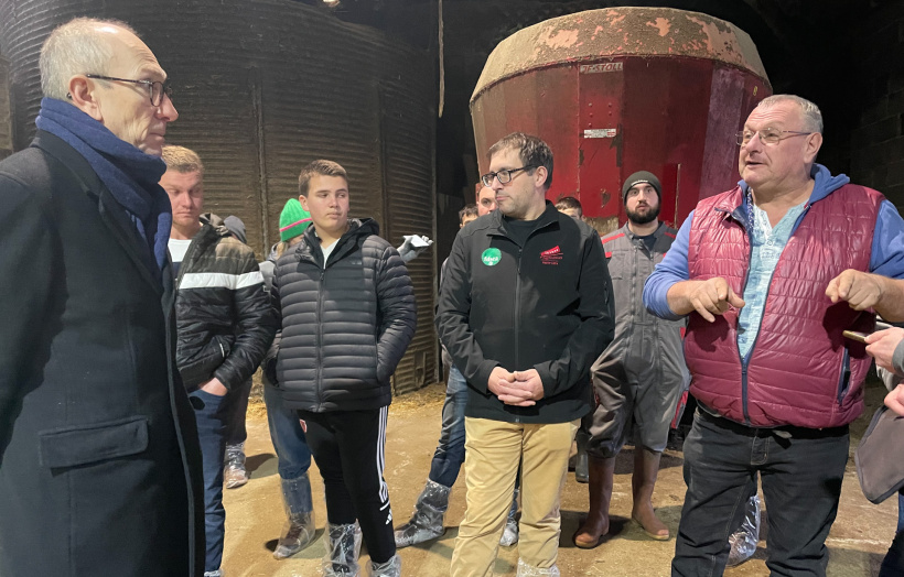 Les éleveurs partagent la crainte de voir la maladie décimer les animaux du département