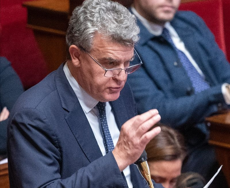 Jean-Pierre Vigier satisfait que le loup perde sa protection au profit des éleveurs.
