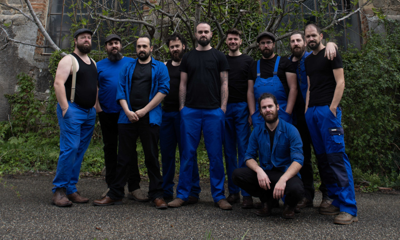 Les Mécanos, experts pour réparer les esprits et les zygomatiques. 