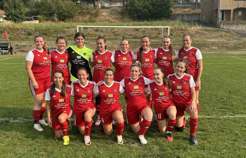 L'équipe féminine de l'US Landos Football, prête pour la saison à venir. 