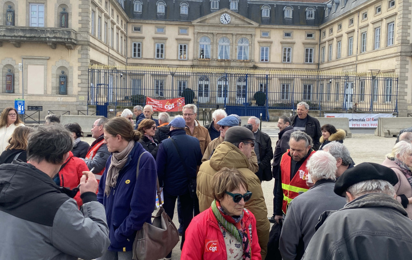 La place du Breuil, lieu de la mobilisation du 20 mars 2025 au Puy-en-Velay. 