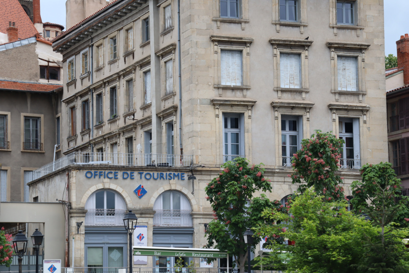 L'Office de tourisme communautaire dans le cœur d'un cyclone.