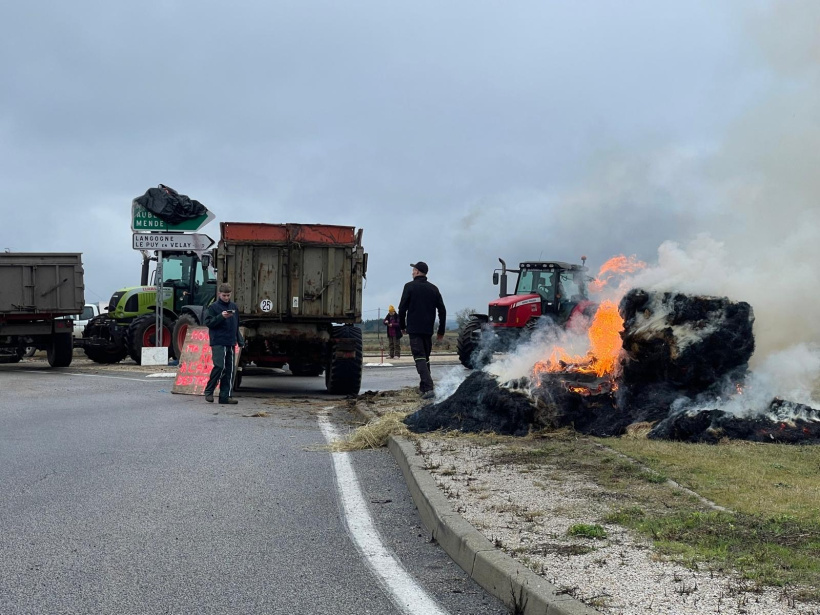 La sortie du contournement des baraques a été bloqué