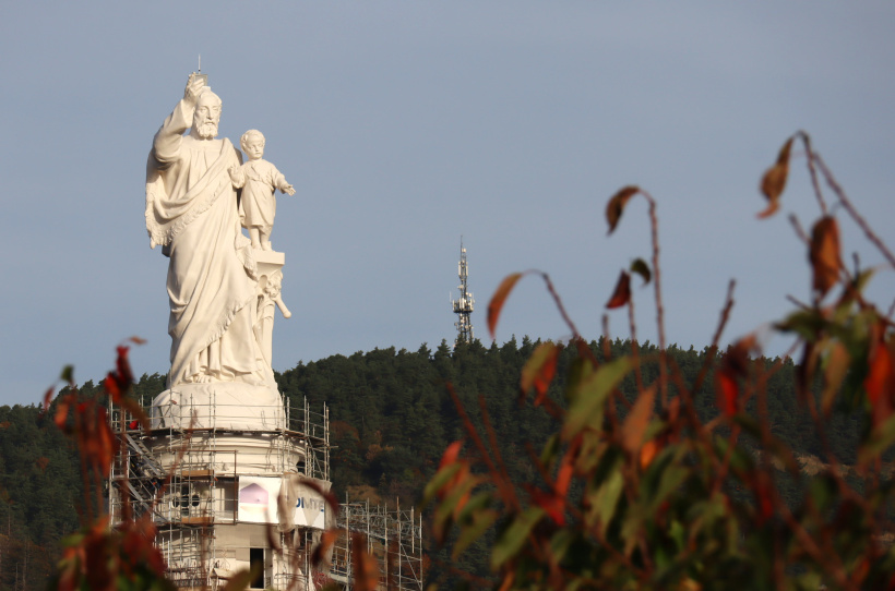 La statut Saint-Joseph fait partie de l'horizon espaviot depuis plus d'un siècle. 