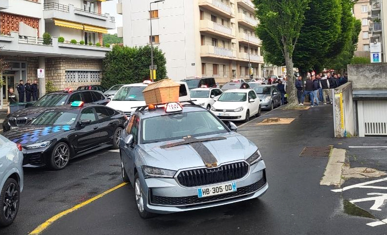 Les conducteurs de taxis, très inquiets de la convention en devenir 