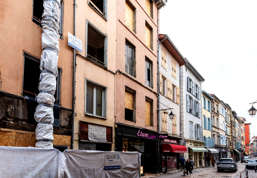 La rue Pannessac est l'une des artères principales de la cité ponote. 