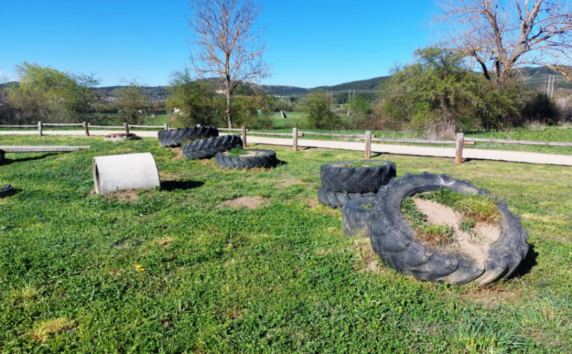 buses, pneus composés le parcours plein air