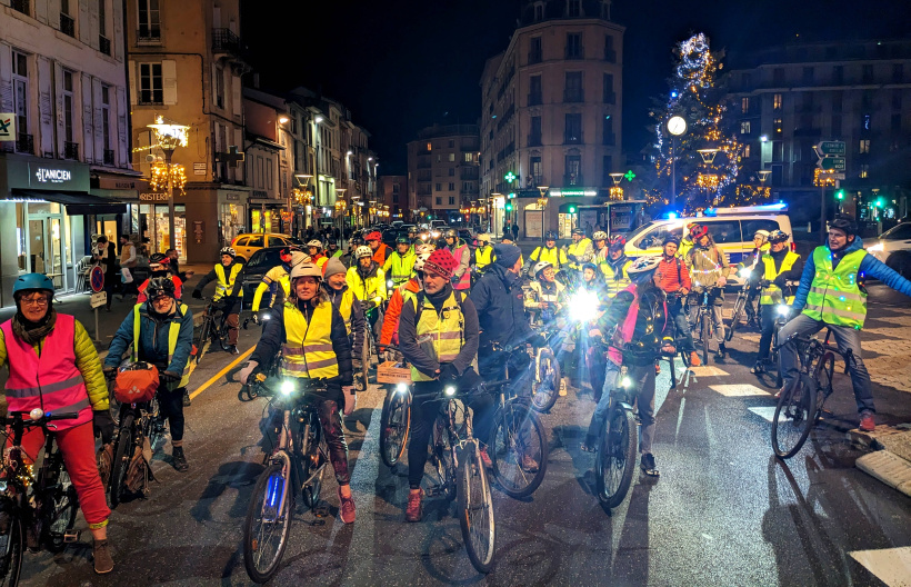 Etre visible la nuit... mais surtout dans le quotidien des mobilités alternatives d'avenir
