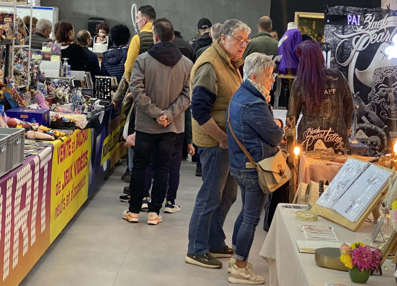 Les générations représentées étaient, c'est vrai, garnies de cheveux blancs. 