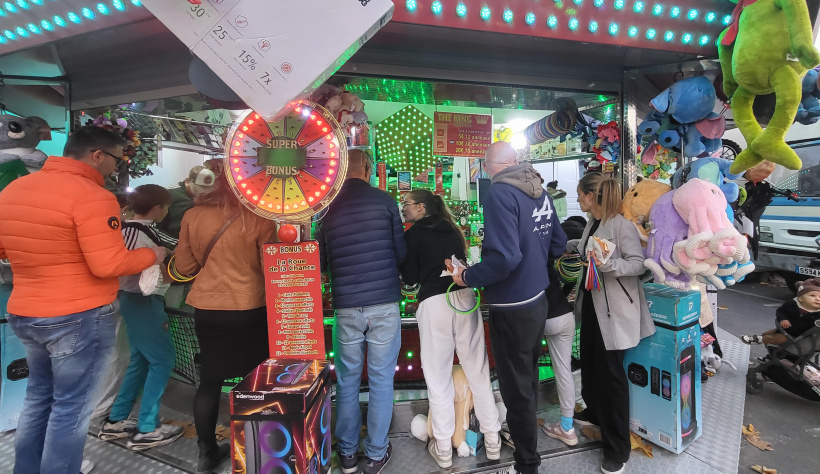 C'est simple, il faut juste mettre des cercles ronds dans des réceptacles carrés. 