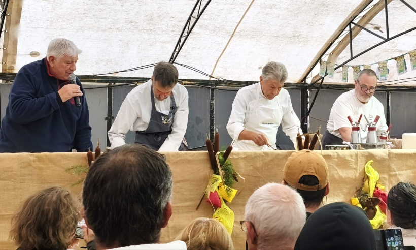 Les chefs en action.