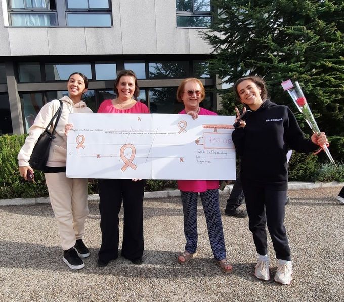 730 euros confiés à la Ligue contre le cancer Haute-Loire.