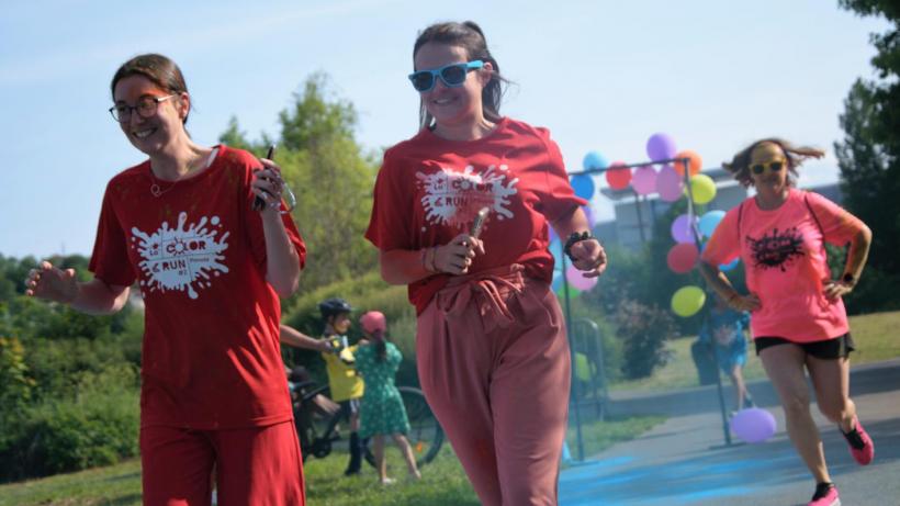 Explosion de couleurs et de sourire pour la Color Run de Fit Run Sport