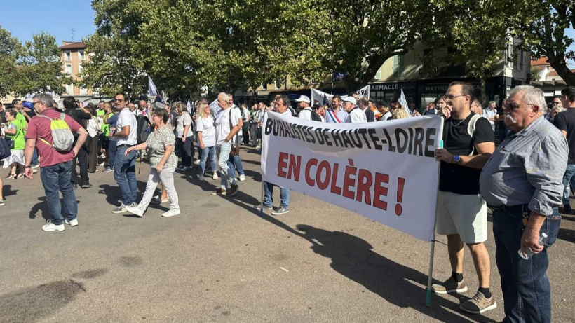 Des buralistes de Haute-Loire se sont mobilisés à Givors